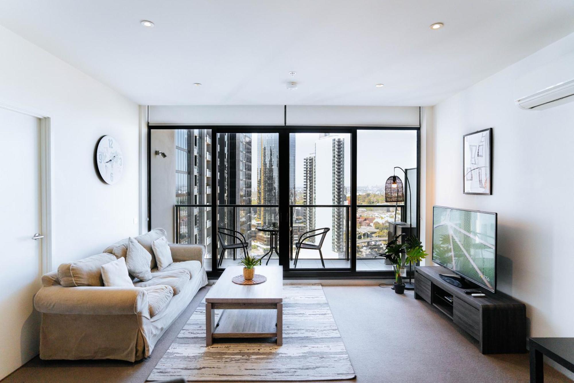 Spacious Family Southbank Residences With Cityview Apartment
